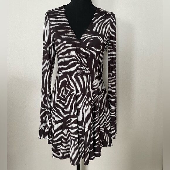 NWT Zara Zebra Printed Dress - Picture 1 of 13
